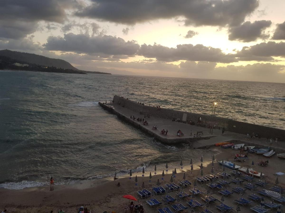 Luce Apartment Cefalu Luaran gambar
